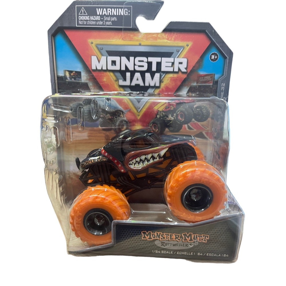 2023 Spin Master Monster Jam Monster Mutt Rottweiler Series 32‎